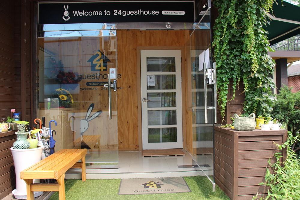 24 Guesthouse Namsan Garden Seul Exterior foto
