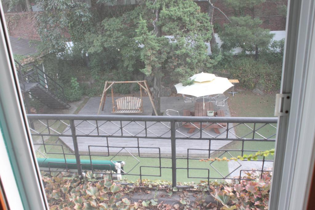 24 Guesthouse Namsan Garden Seul Exterior foto