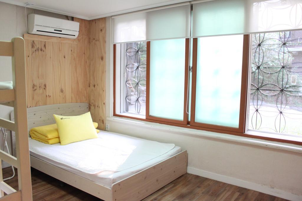 24 Guesthouse Namsan Garden Seul Exterior foto
